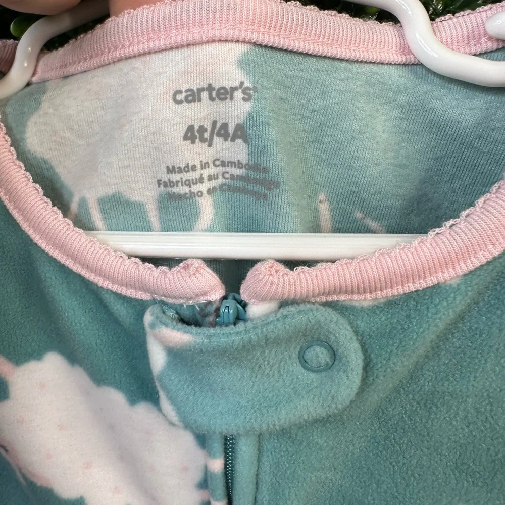 Carter's sheep print‎ footie pajamas nwot